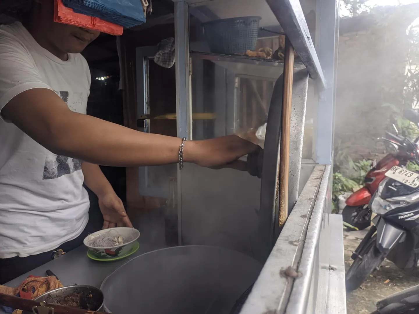Bakso dan Mie Ayam Panorama, thumbnail 5