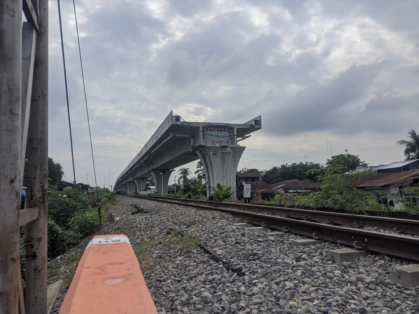 Jembatan Kereta Api, thumbnail 2