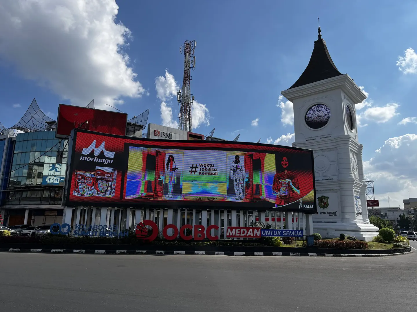Tugu Jl. Gatot Subroto, thumbnail 7