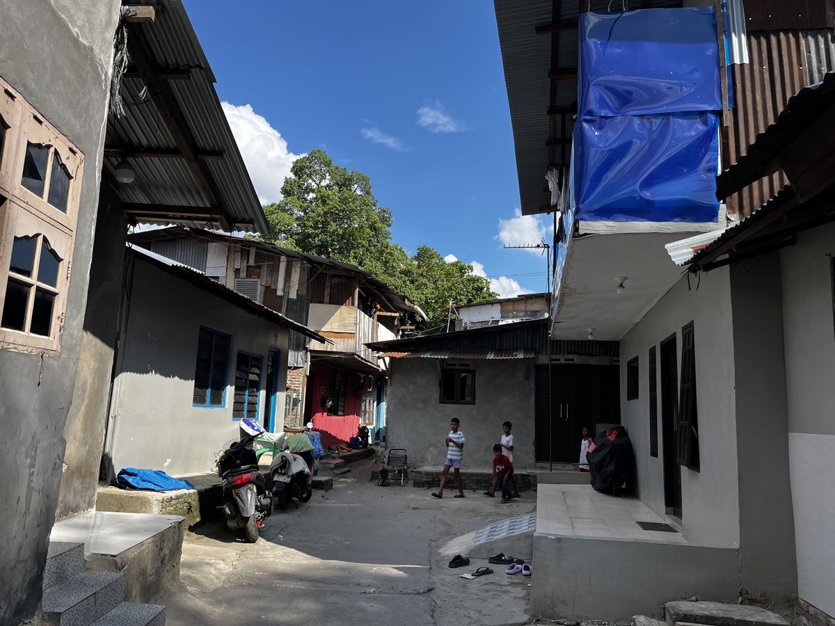 Kampung Tepi Sungai Deli