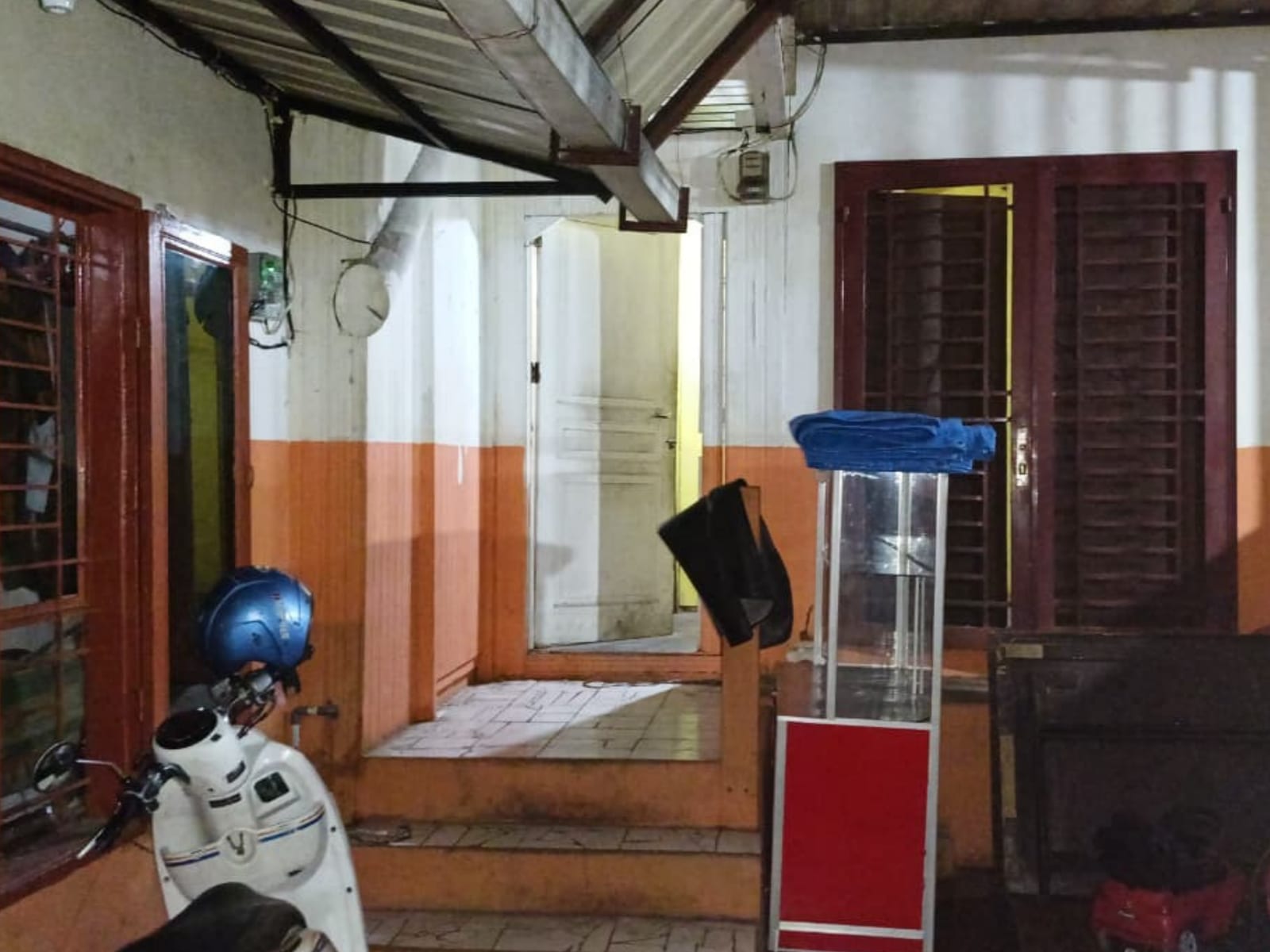 Warung Nasi Barkah — 1